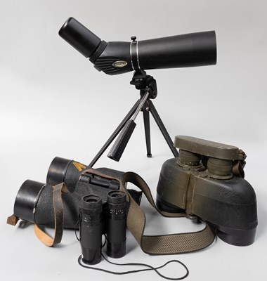 Lot 116 - Various Binoculars, including a Tasco spotting...