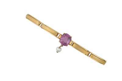 Lot 2416 - A Spinel and Cultured Pearl Bracelet the...