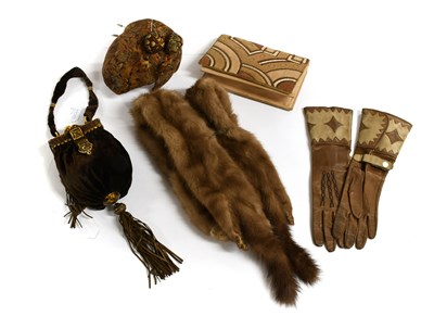 Lot 2286 - Circa 1920/30s Costume Accessories comprising...