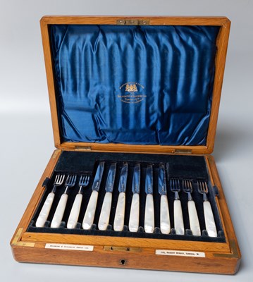 Lot 45 - A Cased Set of George V Silver and...