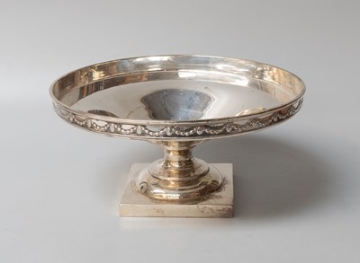 Lot 10 - A George V Silver Pedestal-Dish, by Walter...