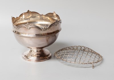 Lot 13 - A George V Silver Rose Bowl, Maker's Mark Worn,...