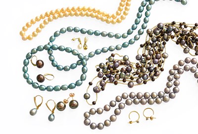 Lot 347 - A Quantity of Cultured Pearl Jewellery,...