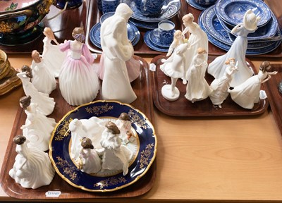 Lot 202 - Eighteen Various Porcelain Figures, mainly...