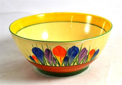 Lot 135 - Clarice Cliff Crocus pattern Bizarre bowl