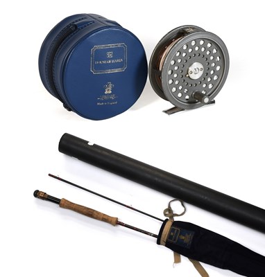 Lot 3085 - A Hardy Graphite De-Luxe Fly Rod