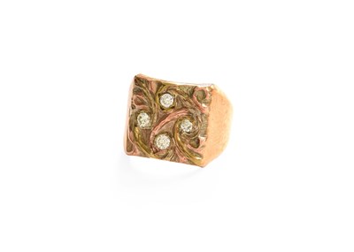 Lot 366 - A 9 Carat Gold Diamond Ring, the tri-colour...
