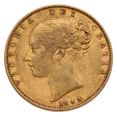 Lot 19 - Victoria, Sovereign 1843, (Marsh 26, S.3852),...