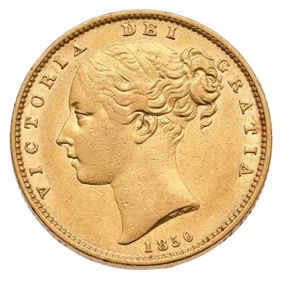 Lot 24 - Victoria, Sovereign 1850, (Marsh 33, S.3852C),...