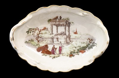 Lot 176 - A Worcester Porcelain "Blind Earl" Pattern...