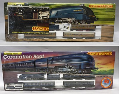 Lot 3268 - Hornby Railways OO Gauge Two Sets