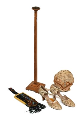 Lot 2264 - Circa 1920s Charming Lady Hats Cream Woven...