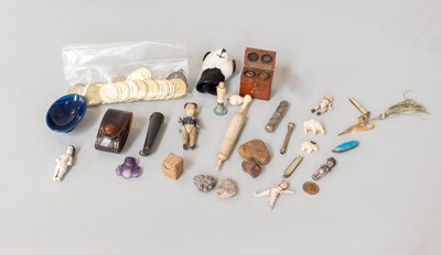 Lot 485 - Various Collectables., including a miniature...