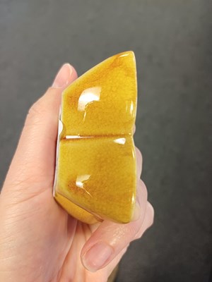 Lot 560 - A Linthorpe Pottery Dish, shape No.951,...