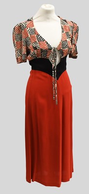 Lot 2107 - Circa 1970s Stylish Ossie Clark Moss Crepe...