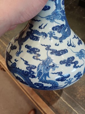 Lot 14 - A Chinese Porcelain Bottle Vase, Jiaqing reign...