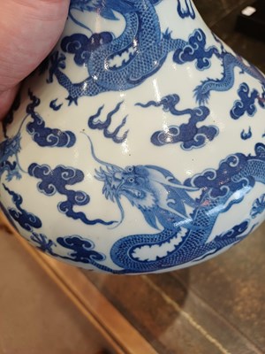 Lot 14 - A Chinese Porcelain Bottle Vase, Jiaqing reign...