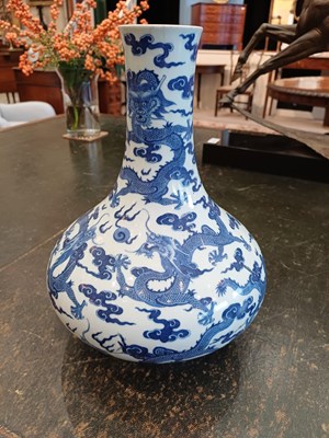 Lot 14 - A Chinese Porcelain Bottle Vase, Jiaqing reign...