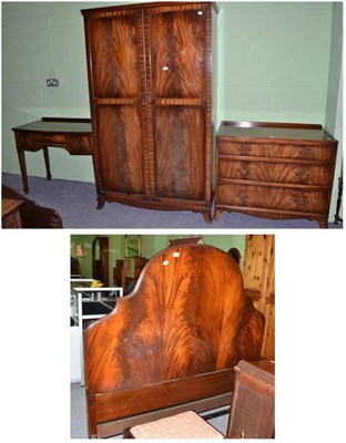 Lot 295 - Mahogany four piece bedroom suite