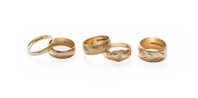 Lot 215 - Four 9 Carat Gold Band Rings, of varying...