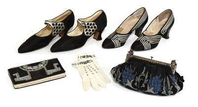 Lot 2245 - Circa 1920/30s Costume Accessories comprising...