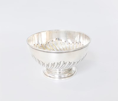 Lot 124 - A Victorian Silver Rose Bowl, by Edward...