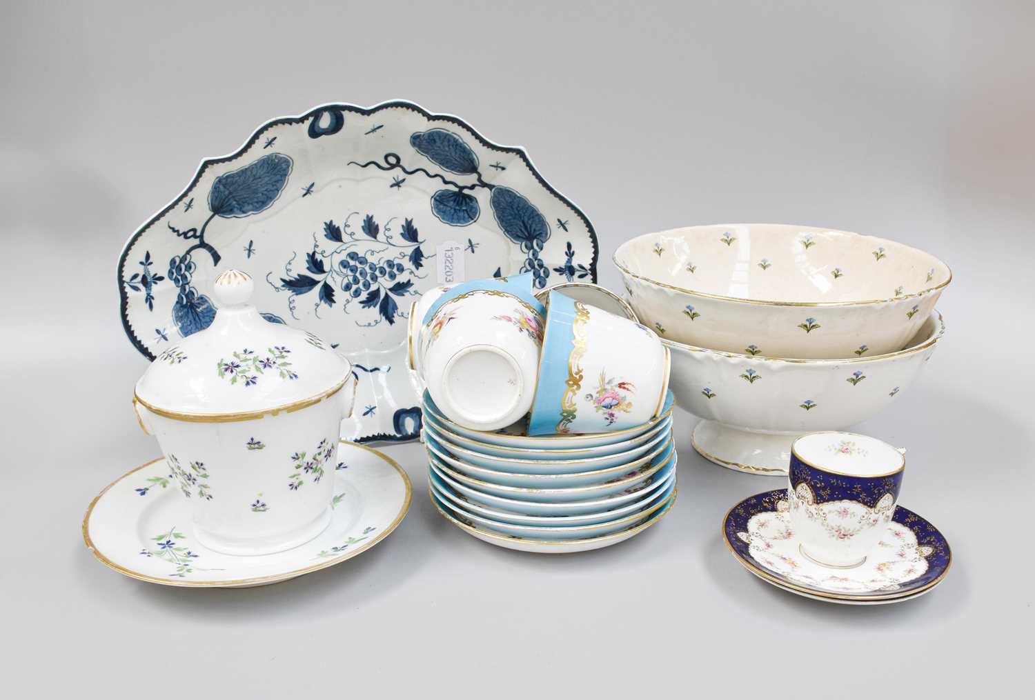 Lot 53 - A Worcester Porcelain Lozenge Shaped Dish,