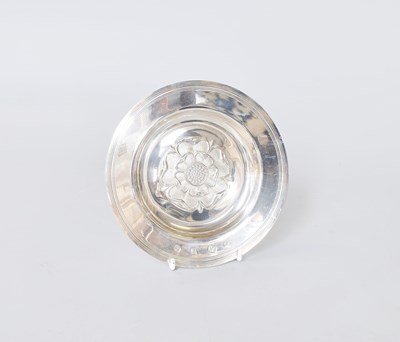Lot 98 - An Elizabeth II Silver Armada-Dish, by Asprey...