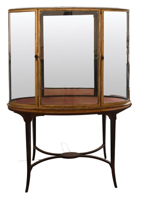 Lot 2242 - An Early 19th Century Gilt Oval Shaped Table...