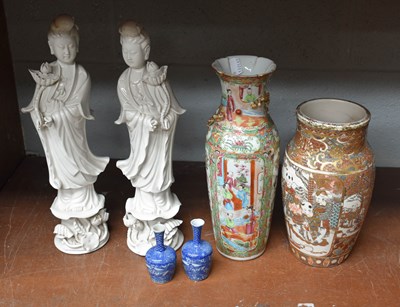Lot 29 - A Pair of 19th Century Chinese Blanc-de-Chine...