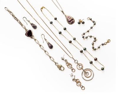 Lot 255 - A Small Quantity of Cultured Pearl Jewellery,...