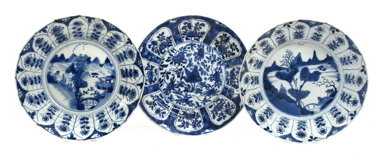 Lot 3 - A Chinese Porcelain Plate, Kangxi, painted in...