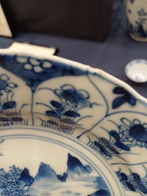 Lot 3 - A Chinese Porcelain Plate, Kangxi, painted in...