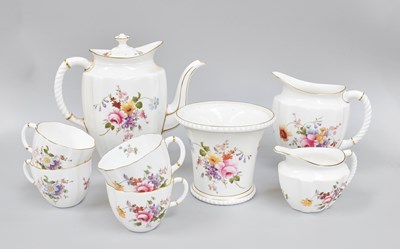 Lot 54 - Royal Crown Derby 'Derby Posies' Pattern...