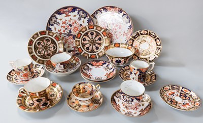 Lot 126 - Royal Crown Derby Imari (one tray)