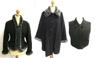 Lot 1016 - Kenzo Jeans Grey Wool Coat with grey fur...