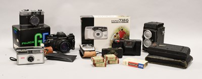 Lot 262 - Various Cameras