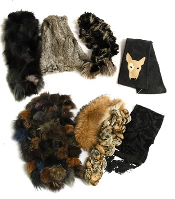 Lot 1182 - A Quantity of Ladies Accessories comprising a...