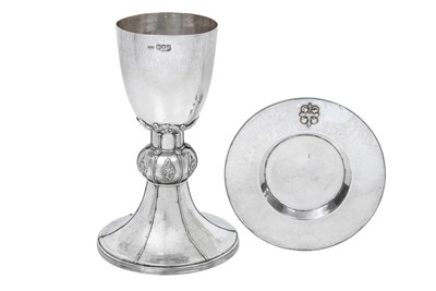 Lot An Edward VII Silver Chalice and Paten
