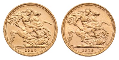 Lot 254 - 2x Elizabeth II, Sovereigns, 1979 and 1980;...