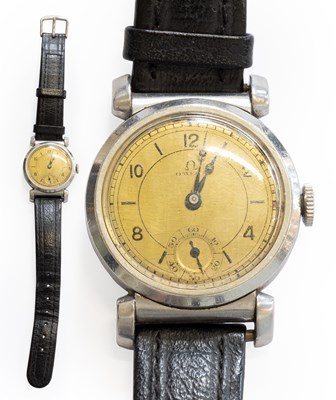 Lot 365 - A 1930's Omega Wristwatch, with Omega box