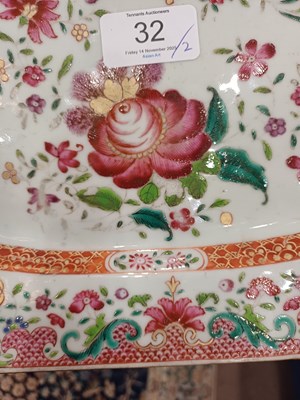 Lot 32 - A Chinese Porcelain Bowl, Yongzheng/early...