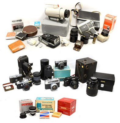 Lot 264 - Various Cameras
