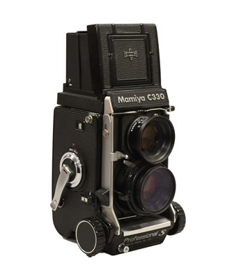Lot 175 - Mamiya C330 Profession S Camera