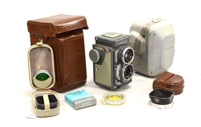 Lot 240 - Rolleiflex Baby Grey Camera