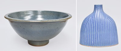 Lot 282 - David Lloyd Jones Stoneware Bowl, 37cm...