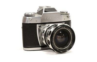 Lot 155 - Exa IIa Camera