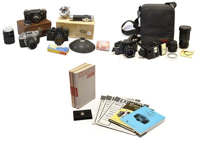 Lot 247 - Thagee Exakta Camera