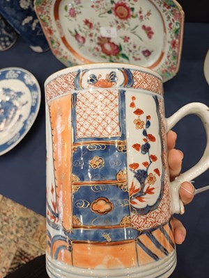 Lot 34 - A Chinese Imari Mug, circa 1730, of...