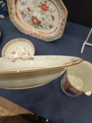 Lot 34 - A Chinese Imari Mug, circa 1730, of...